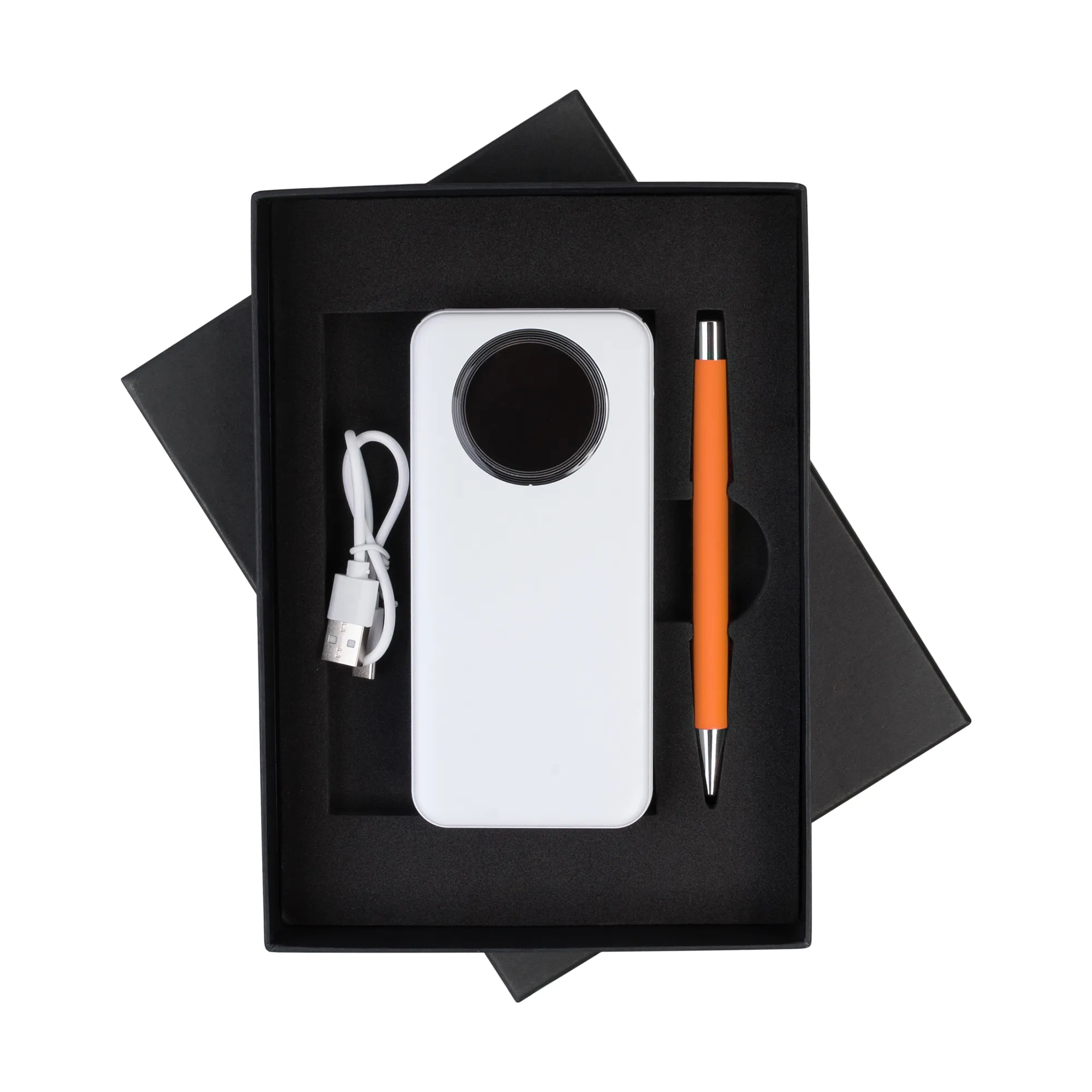 белый с оранжевым