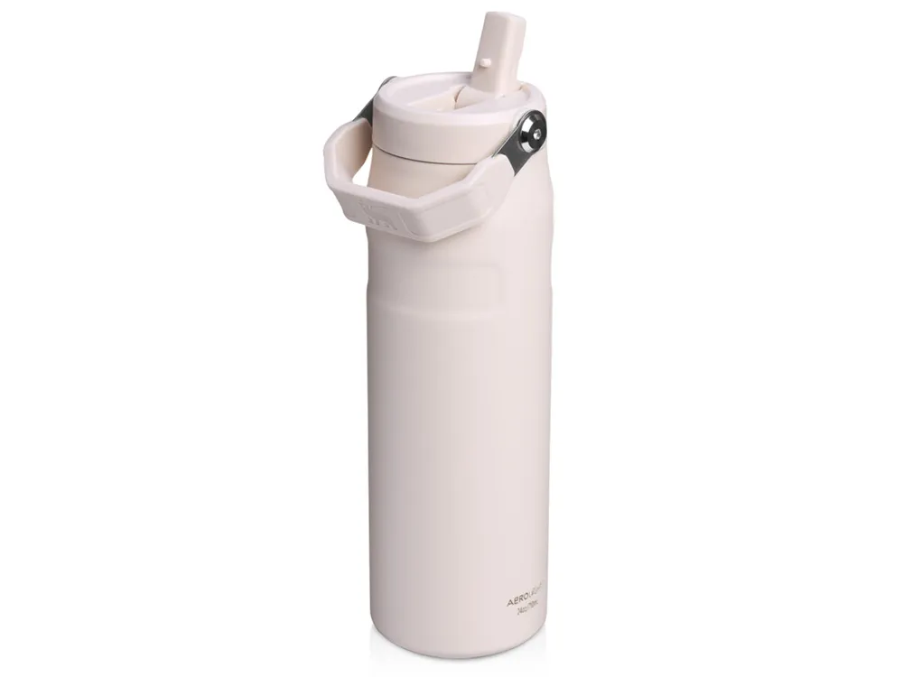 Бутылка для воды объемом 700 мл с откидной трубочкой Stanley IceFlow™ 2.0 - Light pink