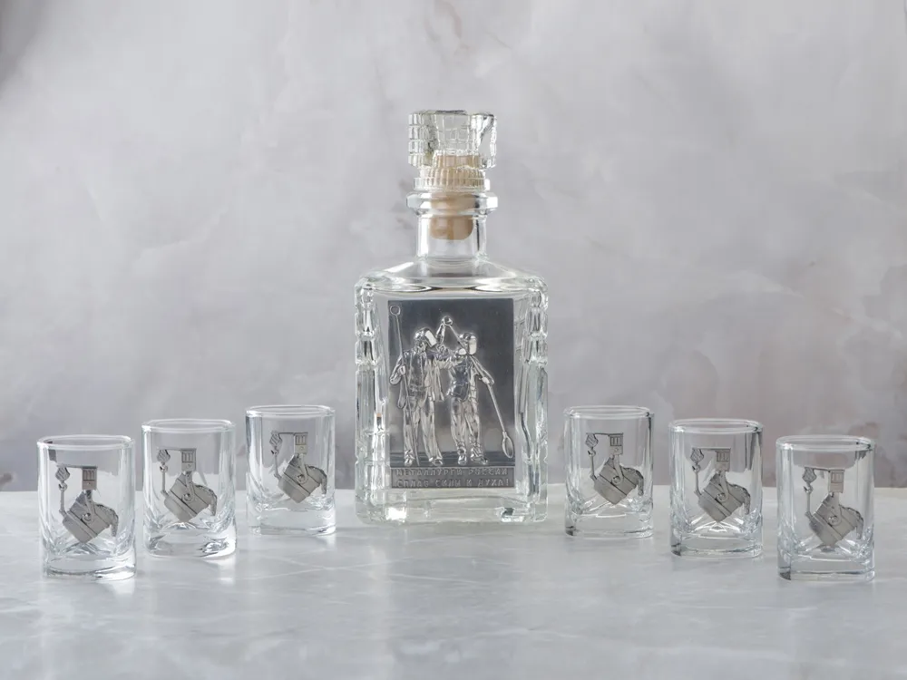 Набор со штофом МЕТАЛЛУРГИ