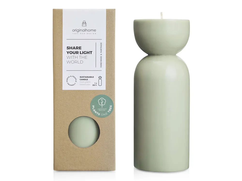 зеленый яркий