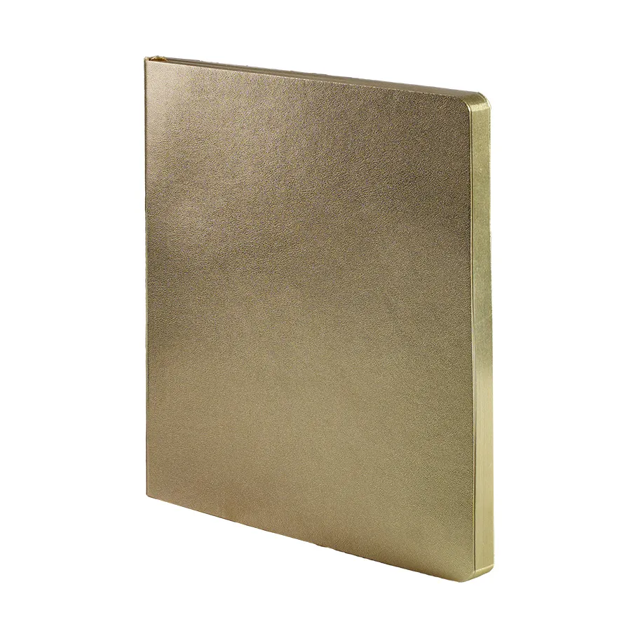 золотистый