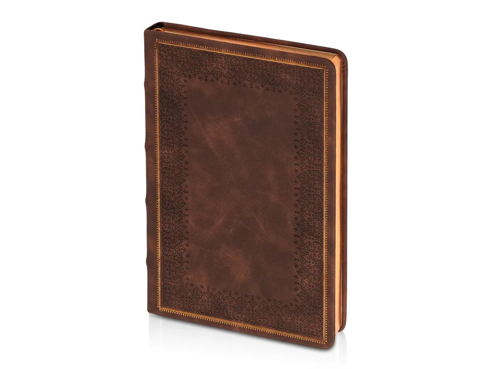 коричневый