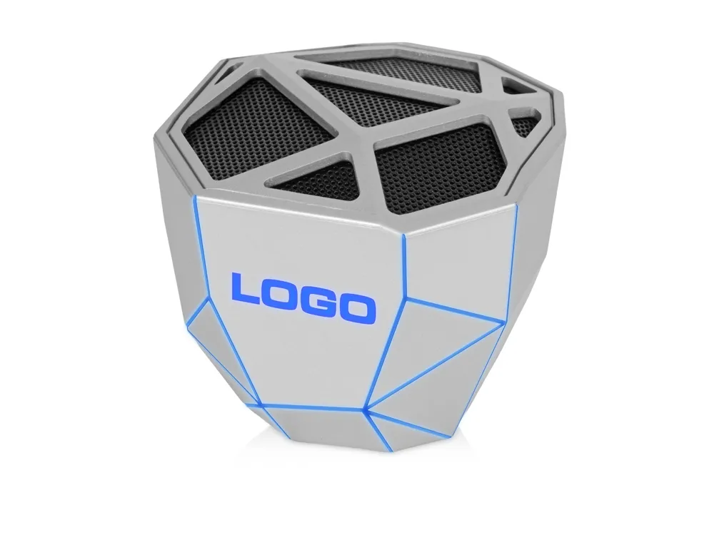 серебристый