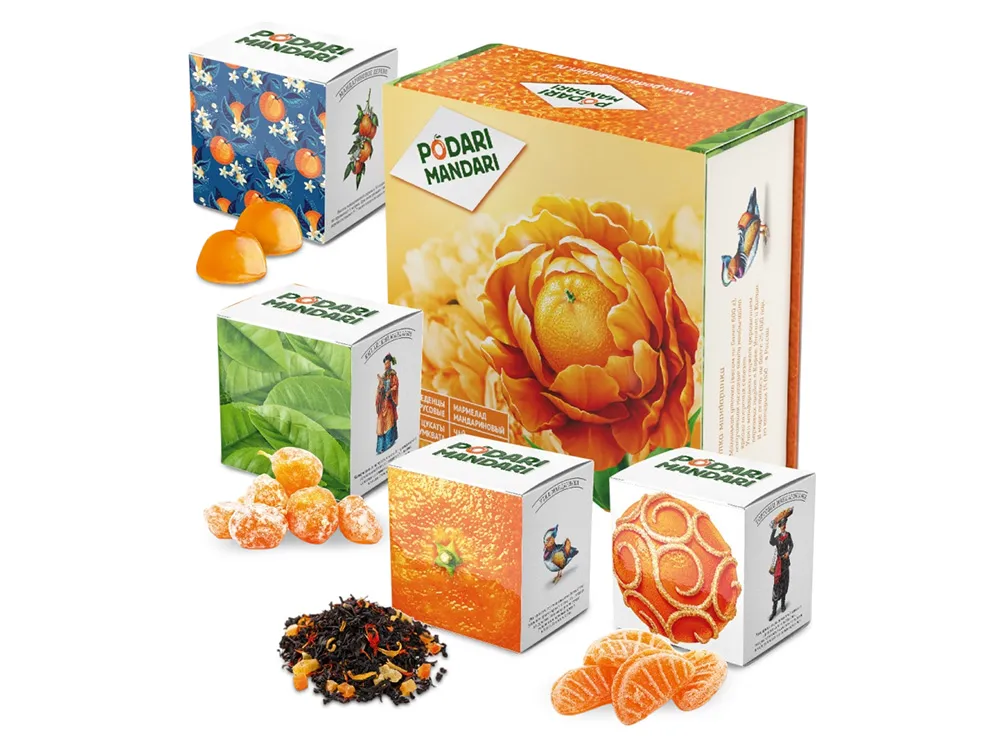 Подарочный набор с чаем и сладостями "ПодариМандари"