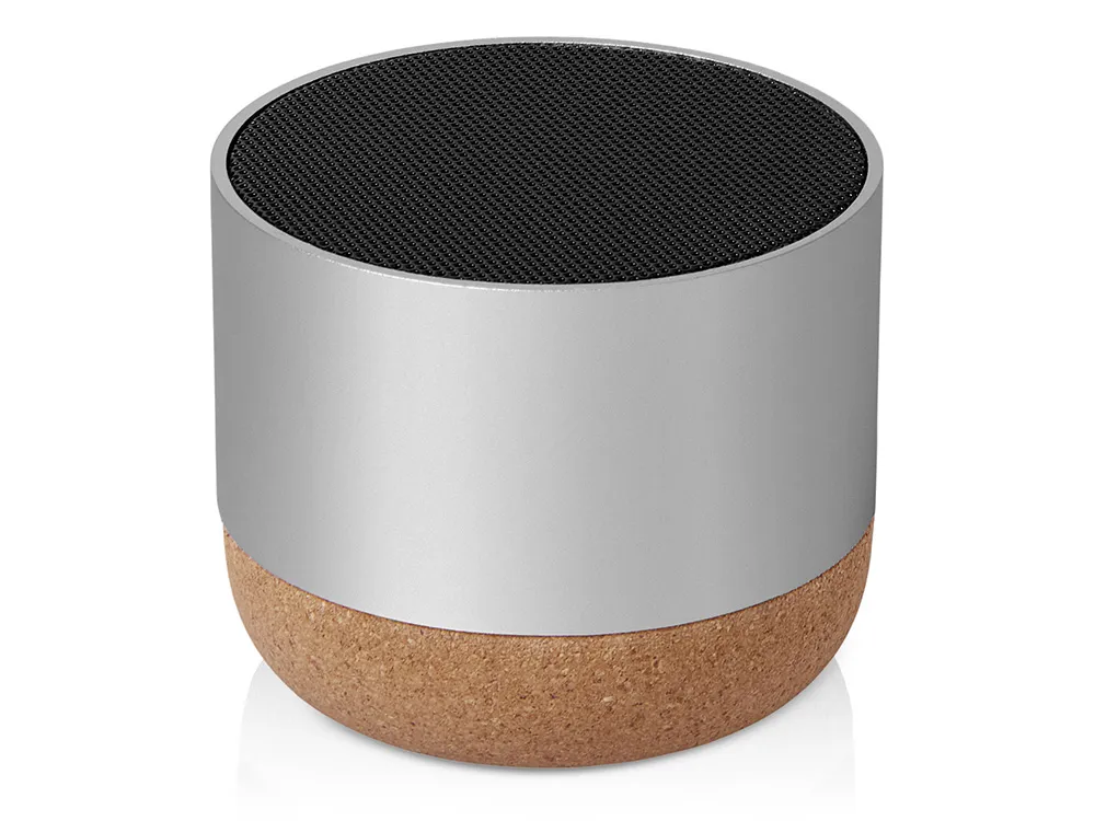 серебристый