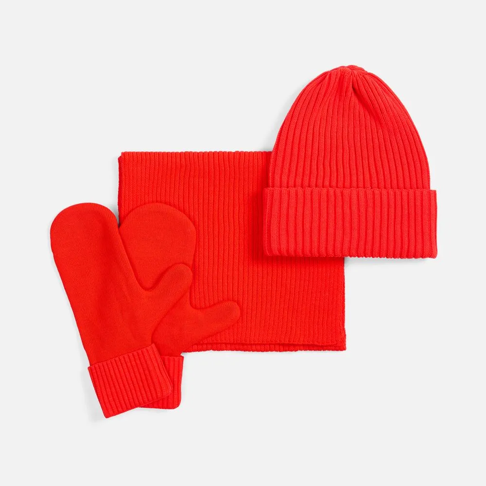 ярко-красный