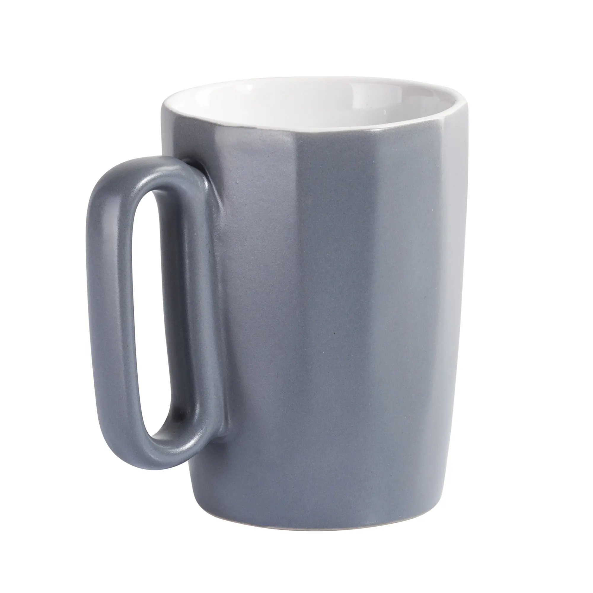 серый с белым